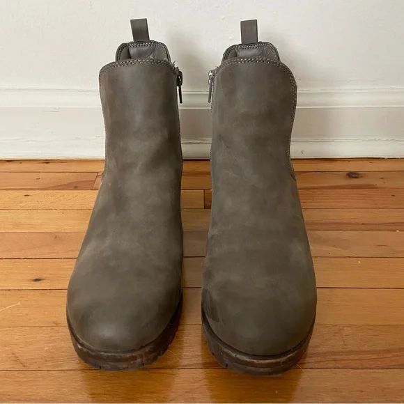 {Crown Vintage} Gray Platform Boots - Women’s size 8 - Picture 3 of 7